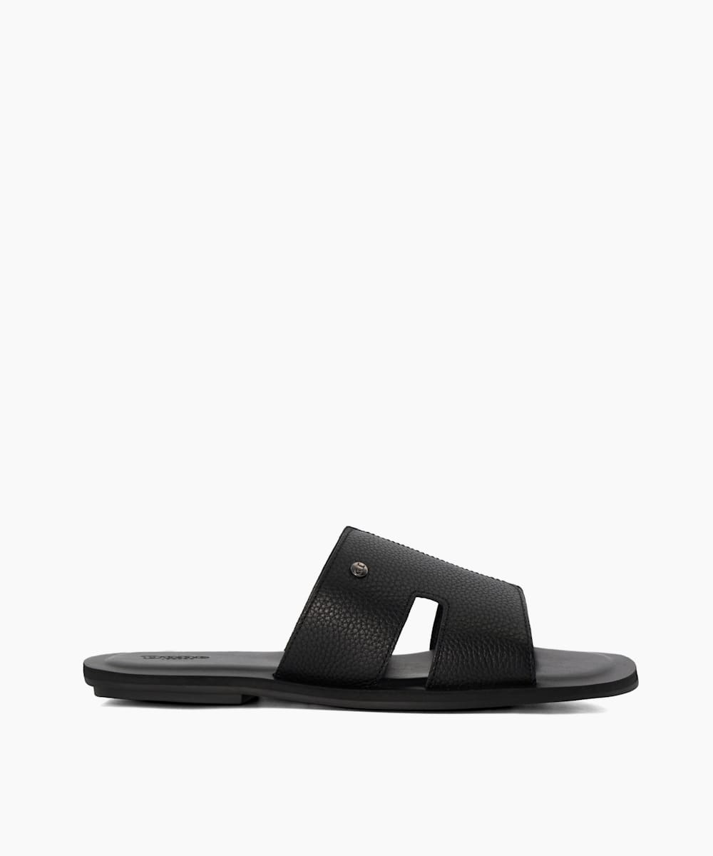 Initials - Black