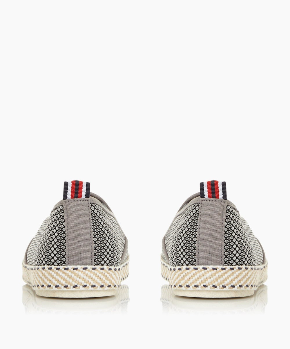 Fin - Grey