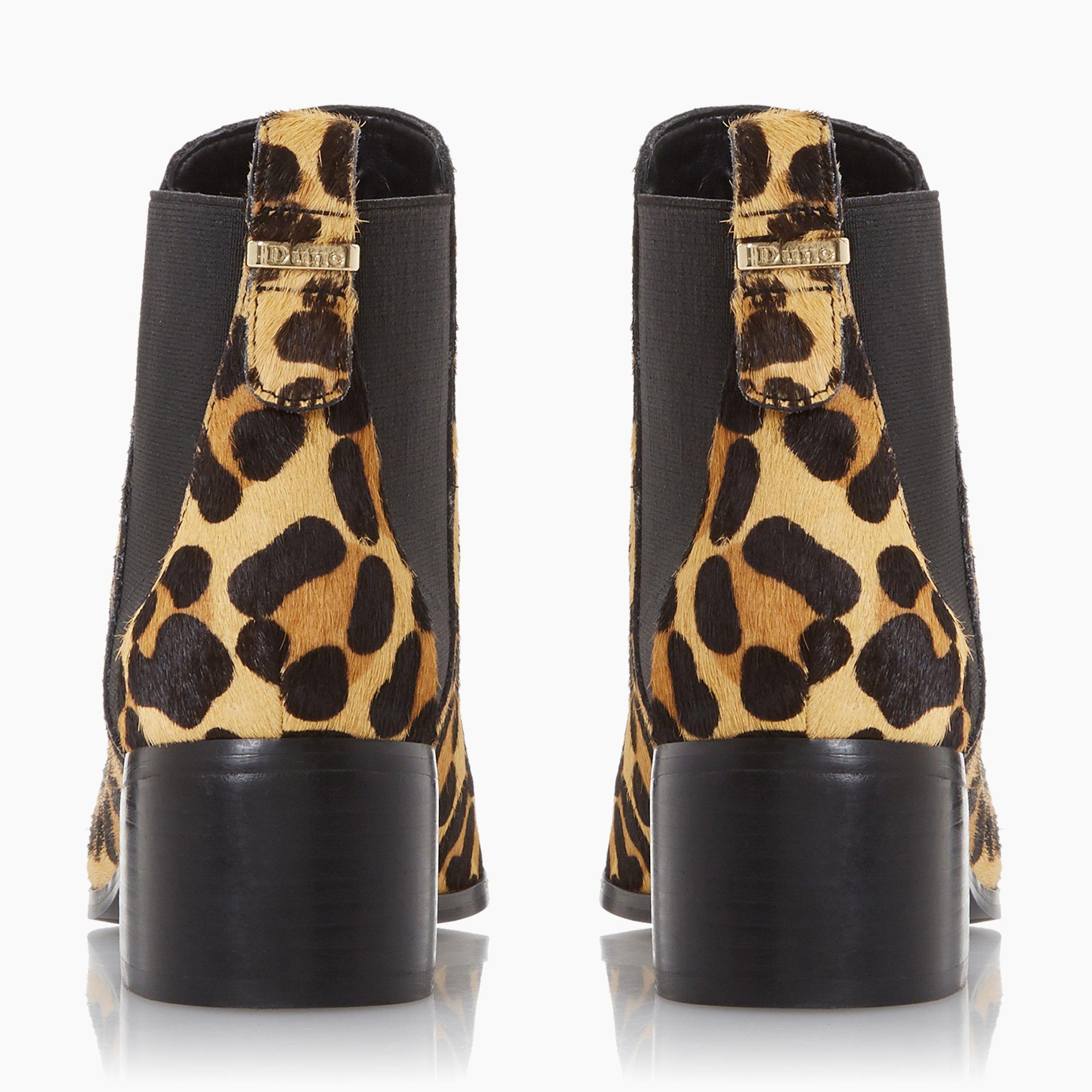 Ozzi  - Leopard