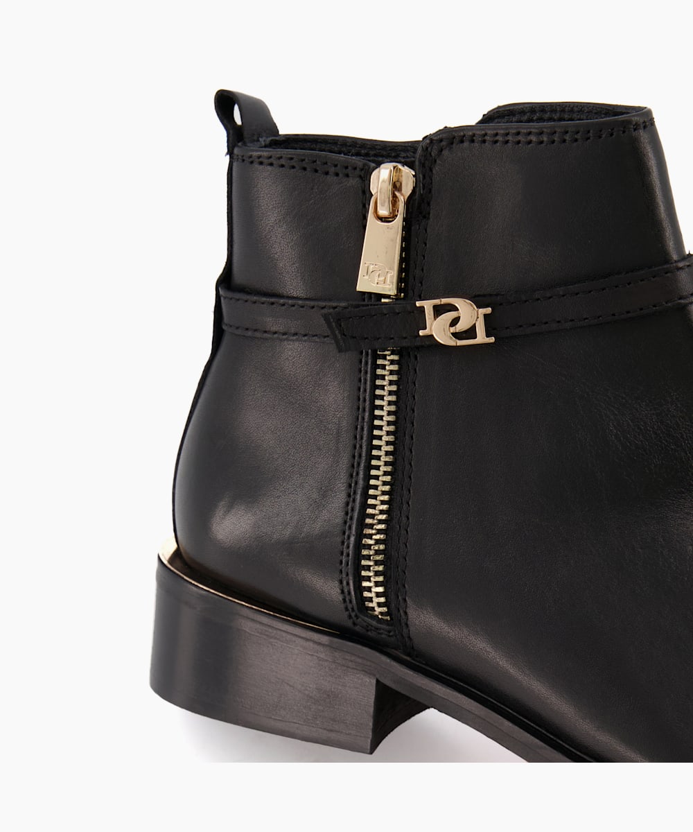 Pap - Black