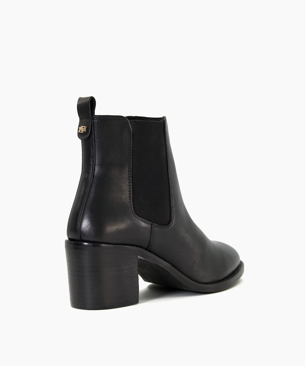 Pembly - Black