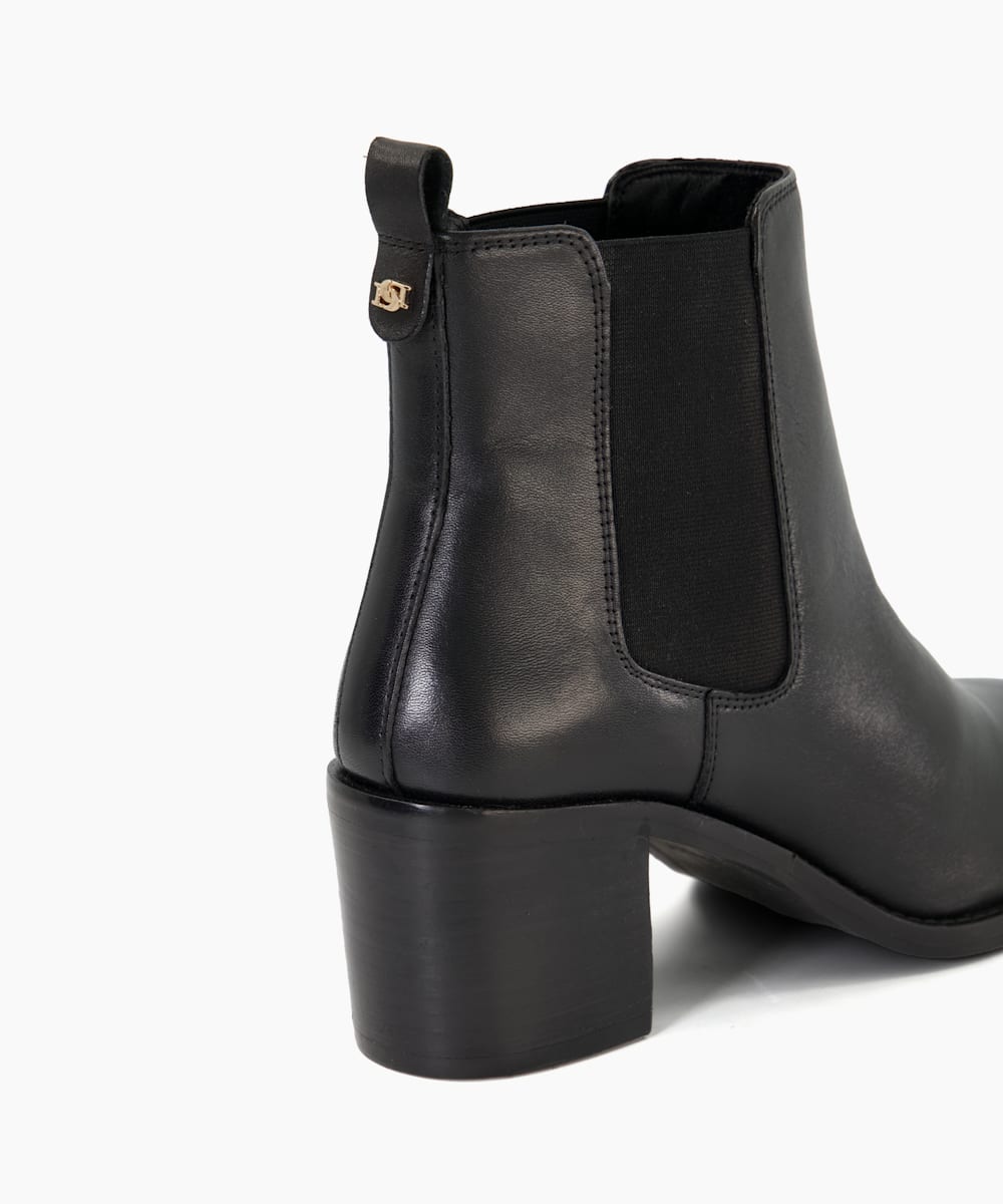 Pembly - Black