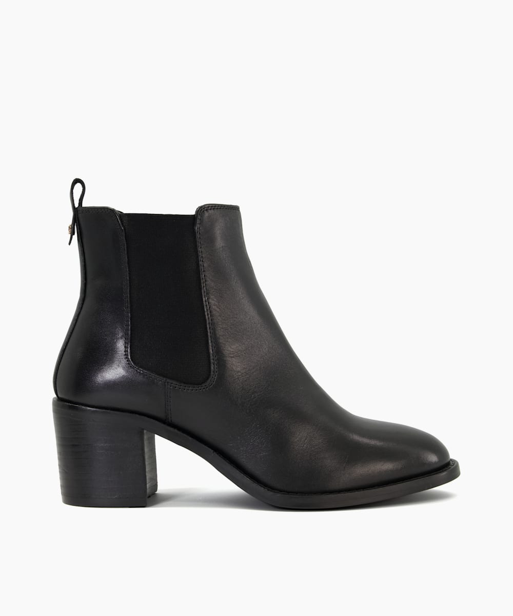 Pembly - Black
