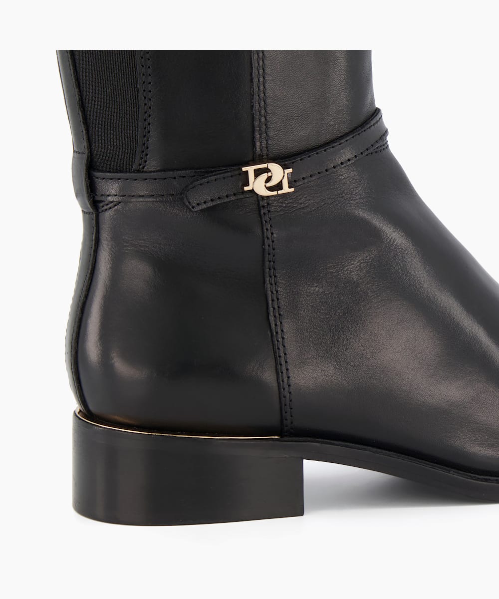 Tap - Black